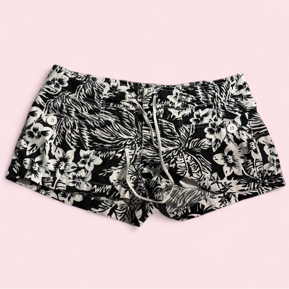 Younique Black & White Floral Drawstring Athletic Shorts